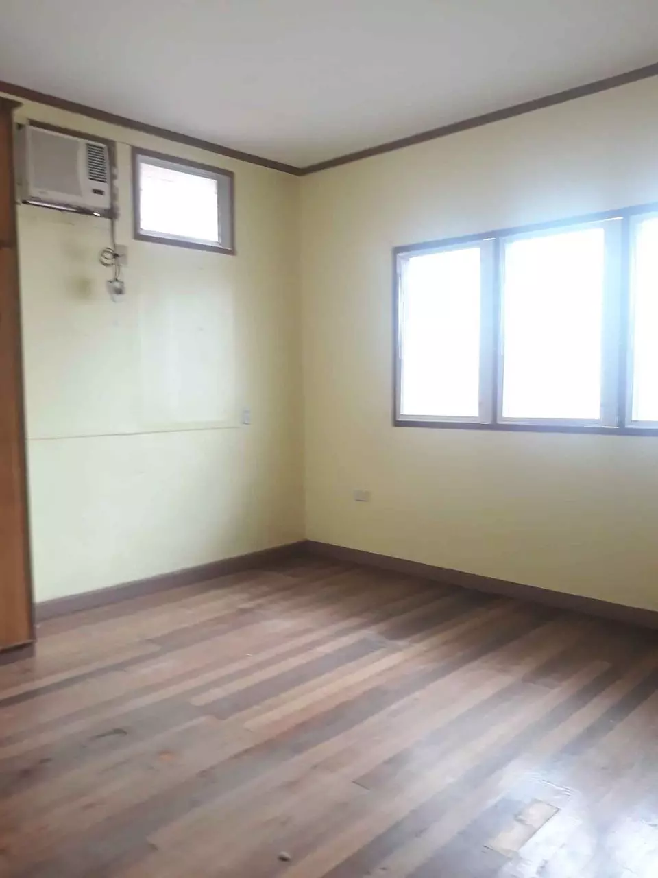 For Rent 3 Bedrooms Unfurnished  Bungalow House with Basement in  Mandaue city Cebu near J-Mall - photo 4