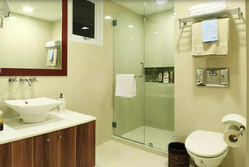 LUXURY BRANDED Marco Polo Condo - photo 4