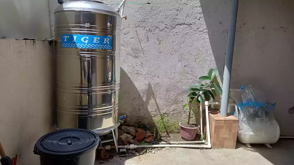 Semi furnished house and lot  - photo 7