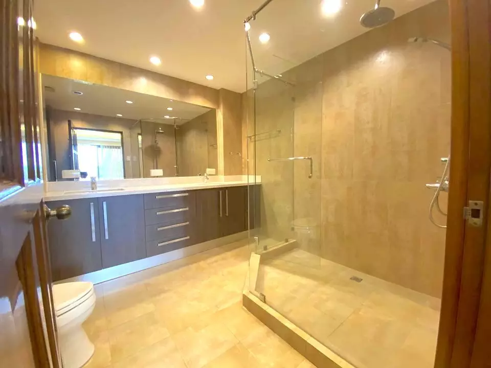 2BR Studio Unit Fully Furnished FOR SALE in Coralpoint Gardens Suites and Residences — 2 Bedrooms in Lapu-Lapu City, Cebu, Philippines — Photo 5