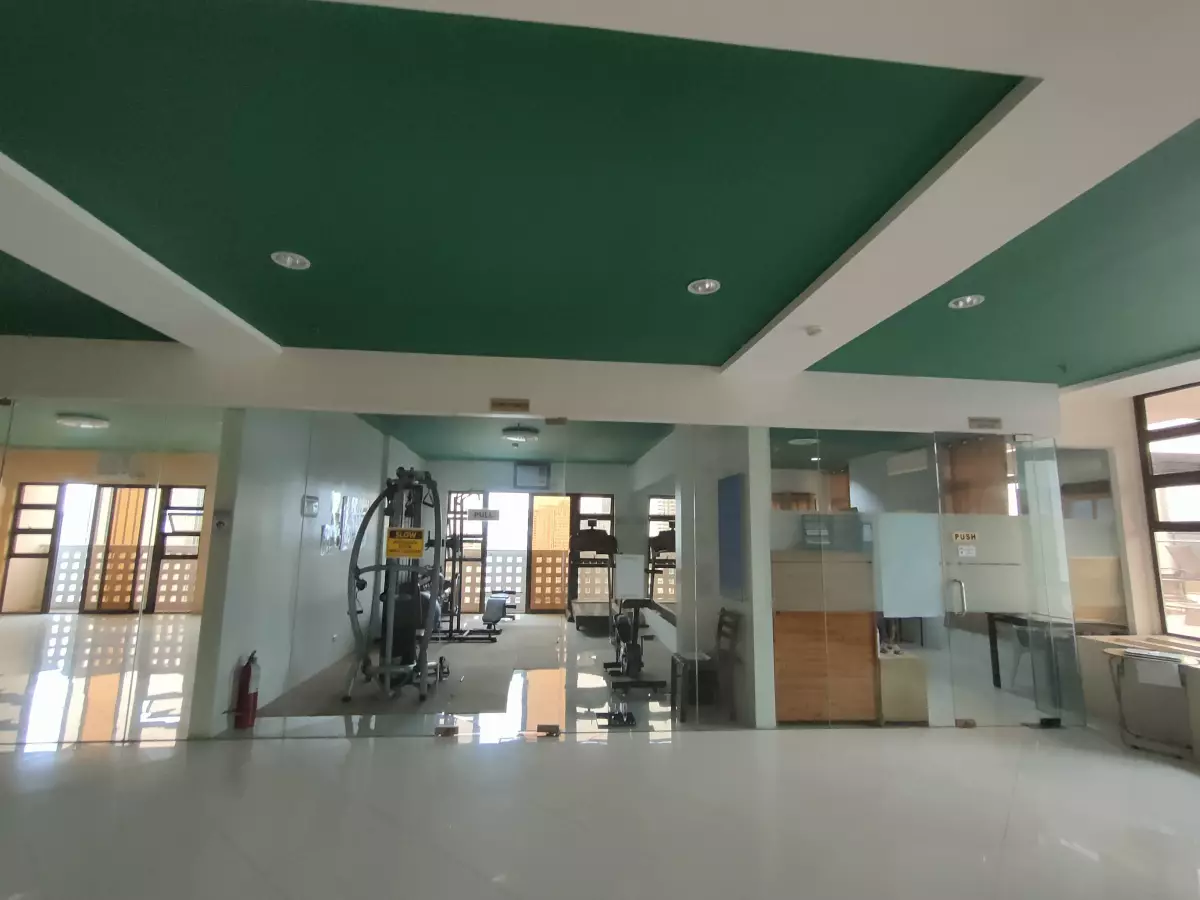 Studio w/ Balcony near Ayala Cebu - photo 6