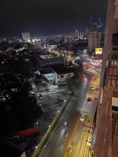 Open photo 17 of 17 — Cityscape Grand Tower 25k/month or 35k/monthly all-in, with Balcony
