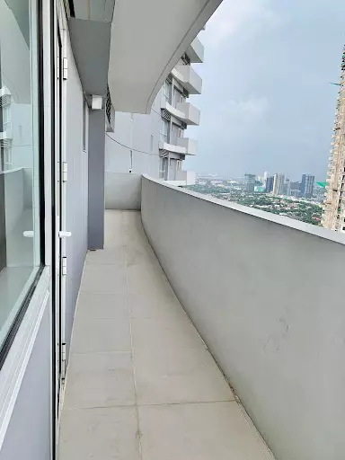 Open photo 26 of 35 — Rush Sale Brand New unit Royalton at Capital Commons