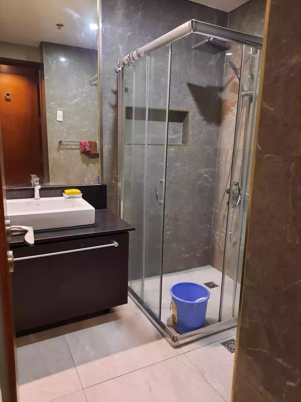 Furnished Studio Unit at ASIA PREMIERE RESIDENCES in IT Park, Cebu City - photo 7