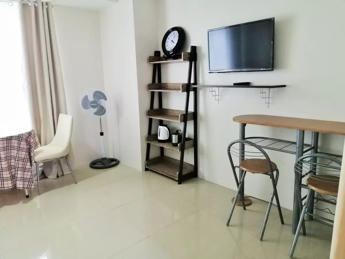 Open photo 54 of 75 — Fully Furnished Special size Studio facing swimming pool @ Calyx IT Park, Lahug