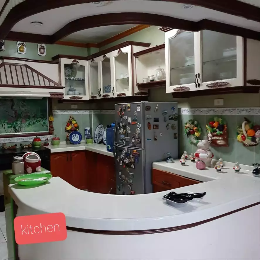 For SALE  and for RENT 6 bedrooms gated house  in the village  near Savemore  Canduman Mandaue City cebu - photo 5