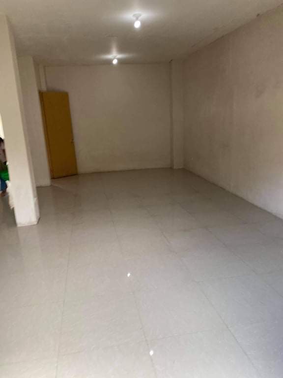 Opon Mercado Commercial space for Rent — Space in Lapu-Lapu City, Cebu, Philippines — Photo 5
