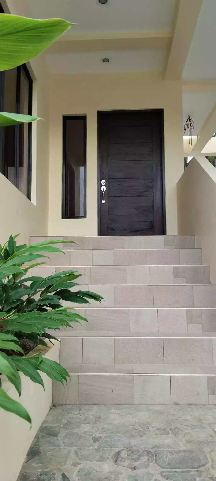 2 Storey House and Lot in Metropolis Subdivision - photo 3