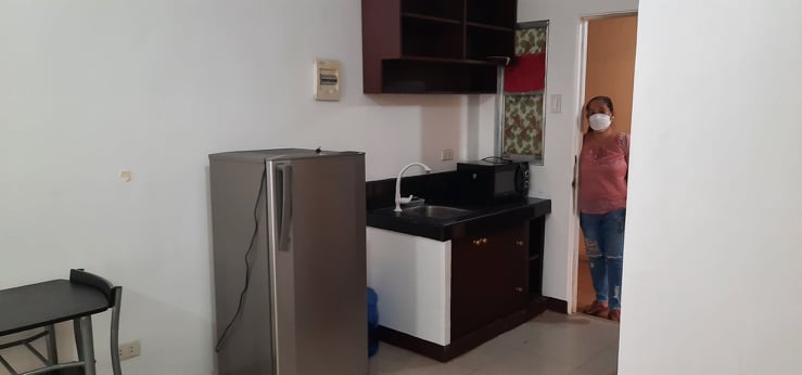 For rent Studio furnished unit in Deca  homes  Tipolo Mandaue city Cebu