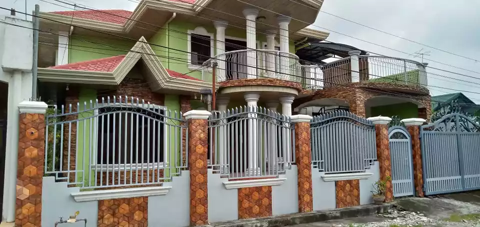 2 Storey House & Lot in Polomolok - photo 2