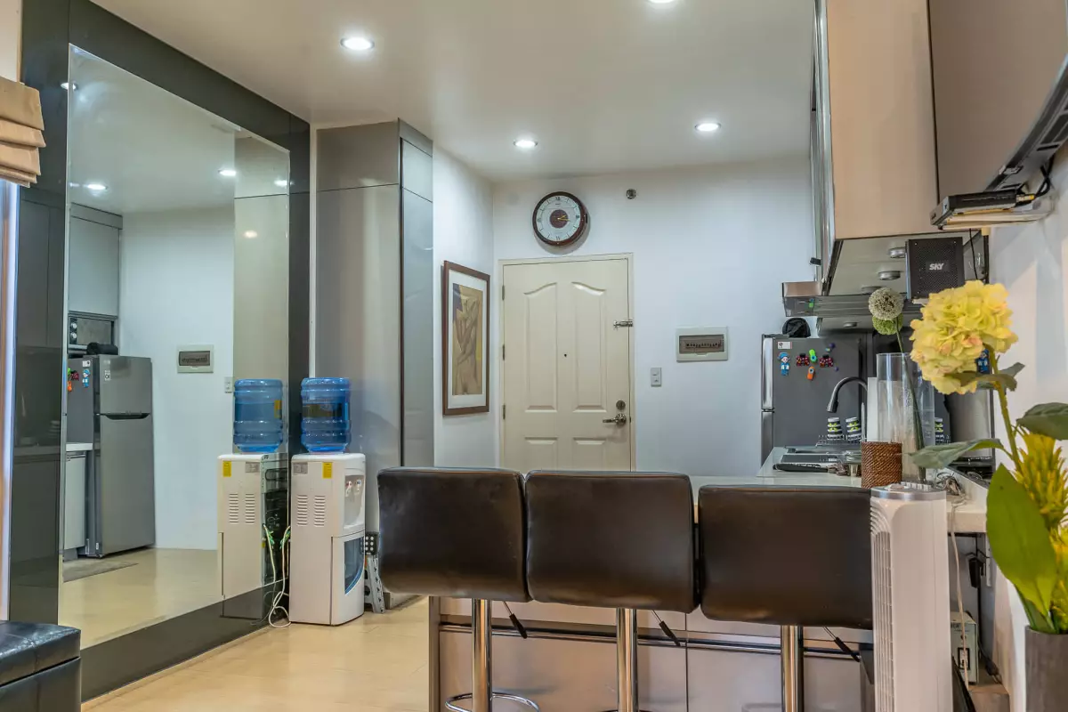 For Sale, 2 Bedroom Fully Furnished at Avida Tower 2 - photo 5
