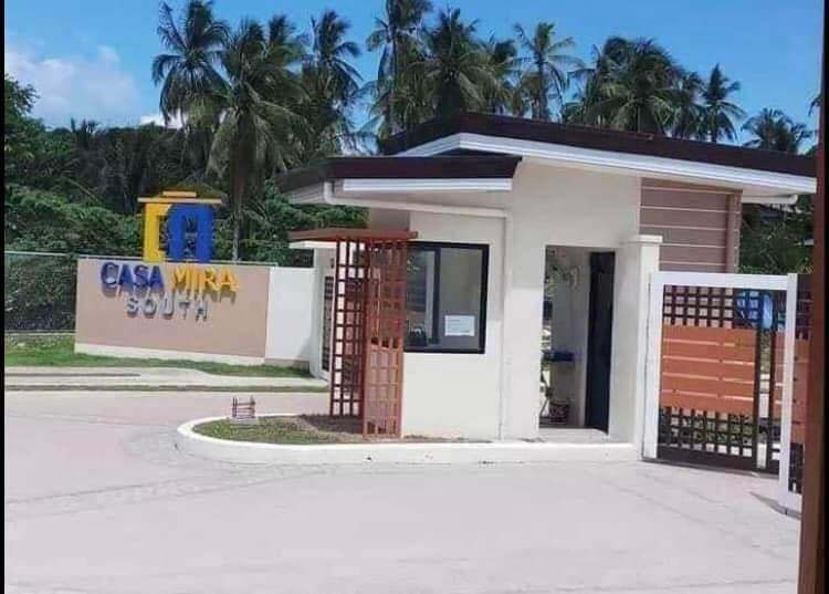 Open photo 12 of 12 — CASA MIRA SOUTH