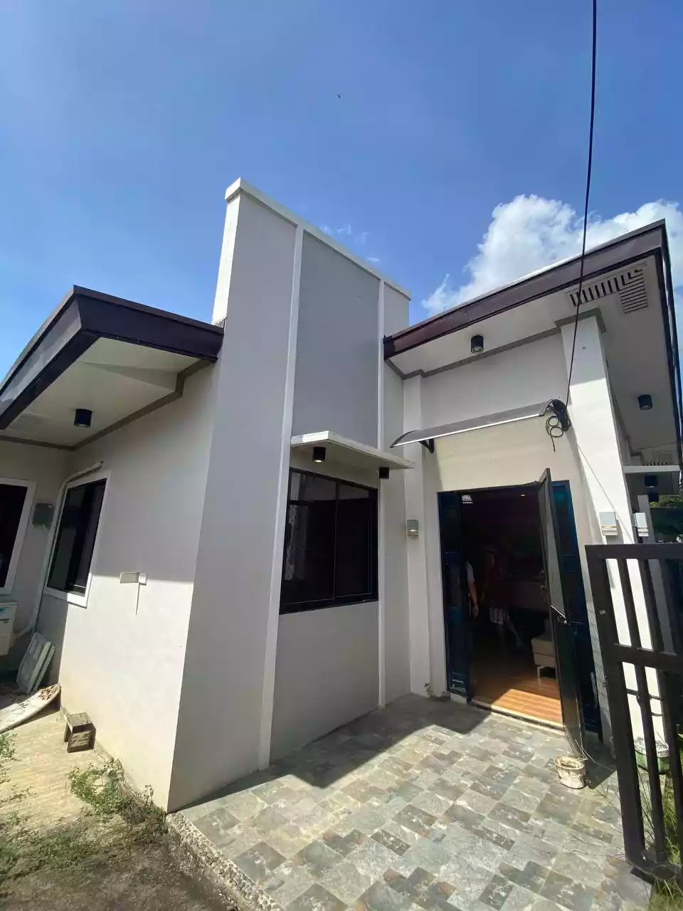 Open photo 22 of 22 — HOUSE & LOT - FOR RENT