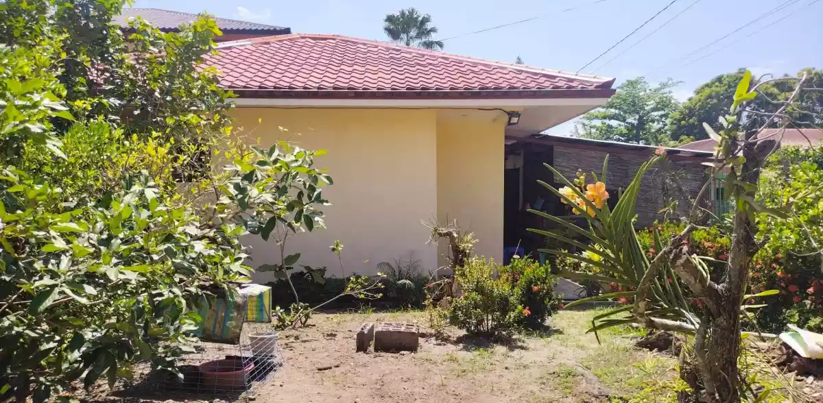 HOUSE AND LOT FOR SALE!! - photo 5