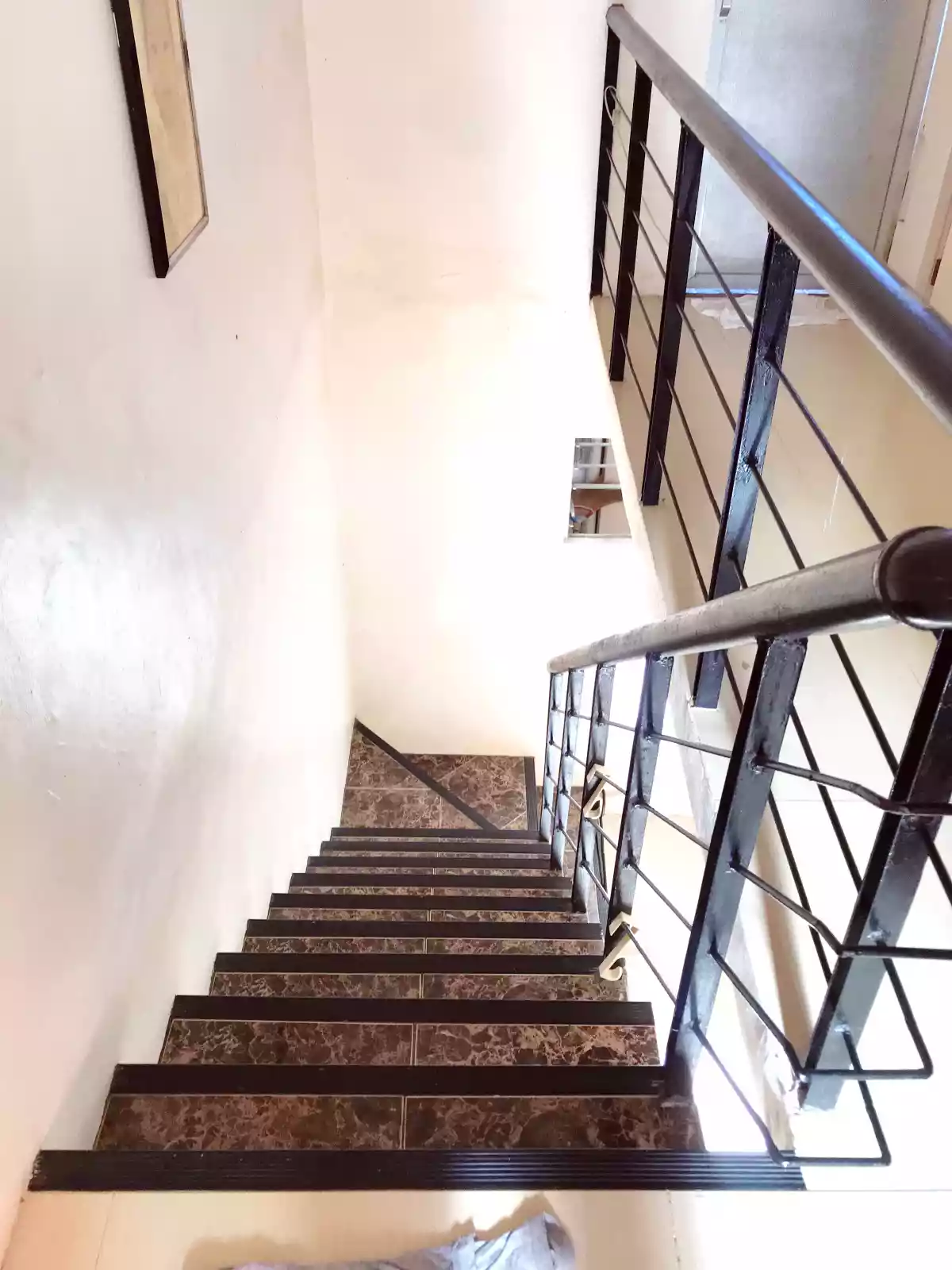 Fully Furnished Townhouse for ASSUME - photo 7