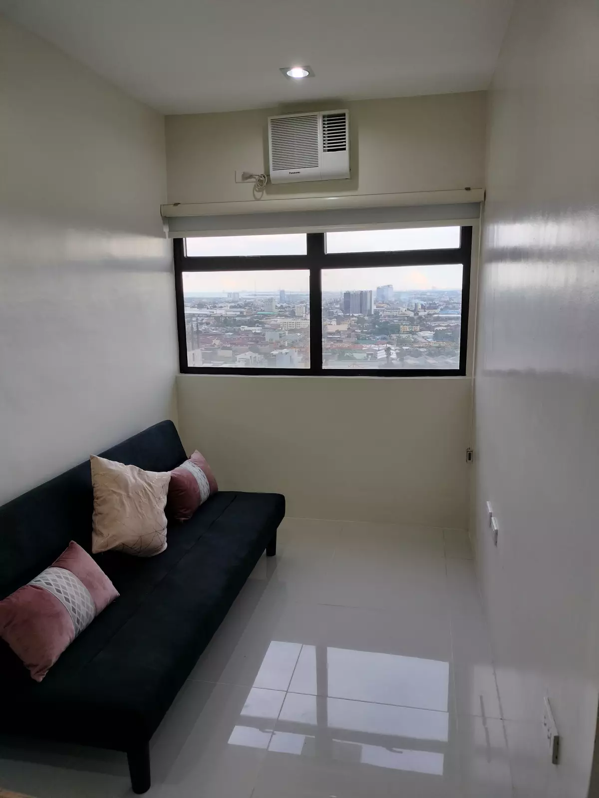 Midpoint 1-Bedroom Condo A.S Fortuna - photo 7