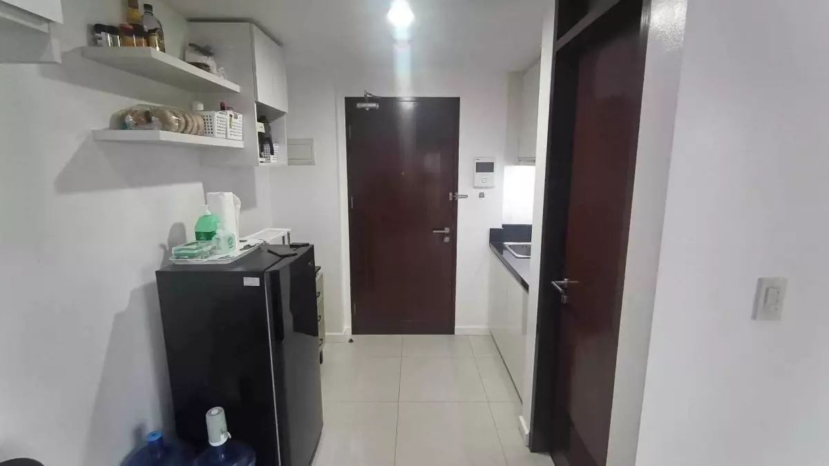 STUDIO UNIT FOR SALE — Studio in North Reclamation, Canduman, Mandaue City — Photo 5