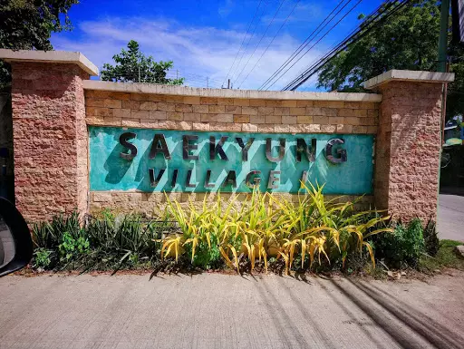 For Sale 3BR condo with balcony in Mactan 