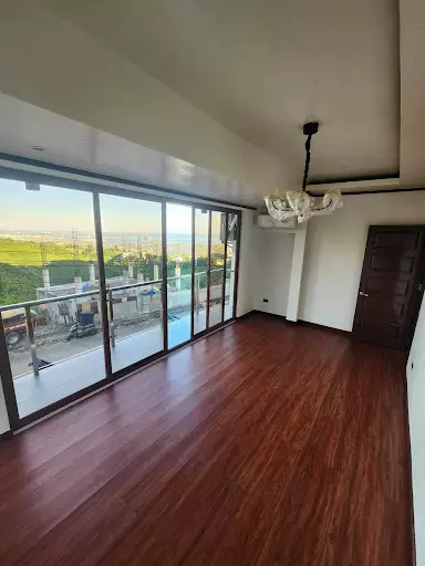 4-Bedroom Apartment for Sale in Talisay, Cebu — Apartment in Rio de Janeiro Street, Talisay, Cebu — Photo 5
