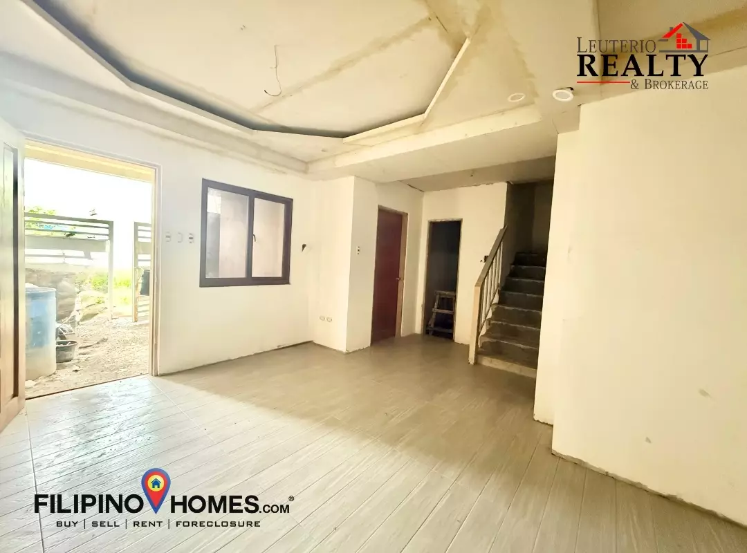 3-Storey Modern House with Rooftop Kitchen - photo 3