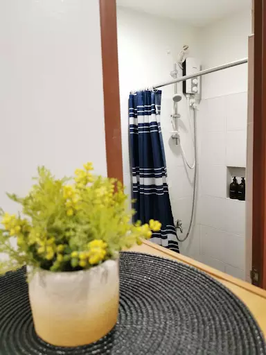 Open photo 21 of 37 — Fully furnished modern minimalist studio for rent in Capitol