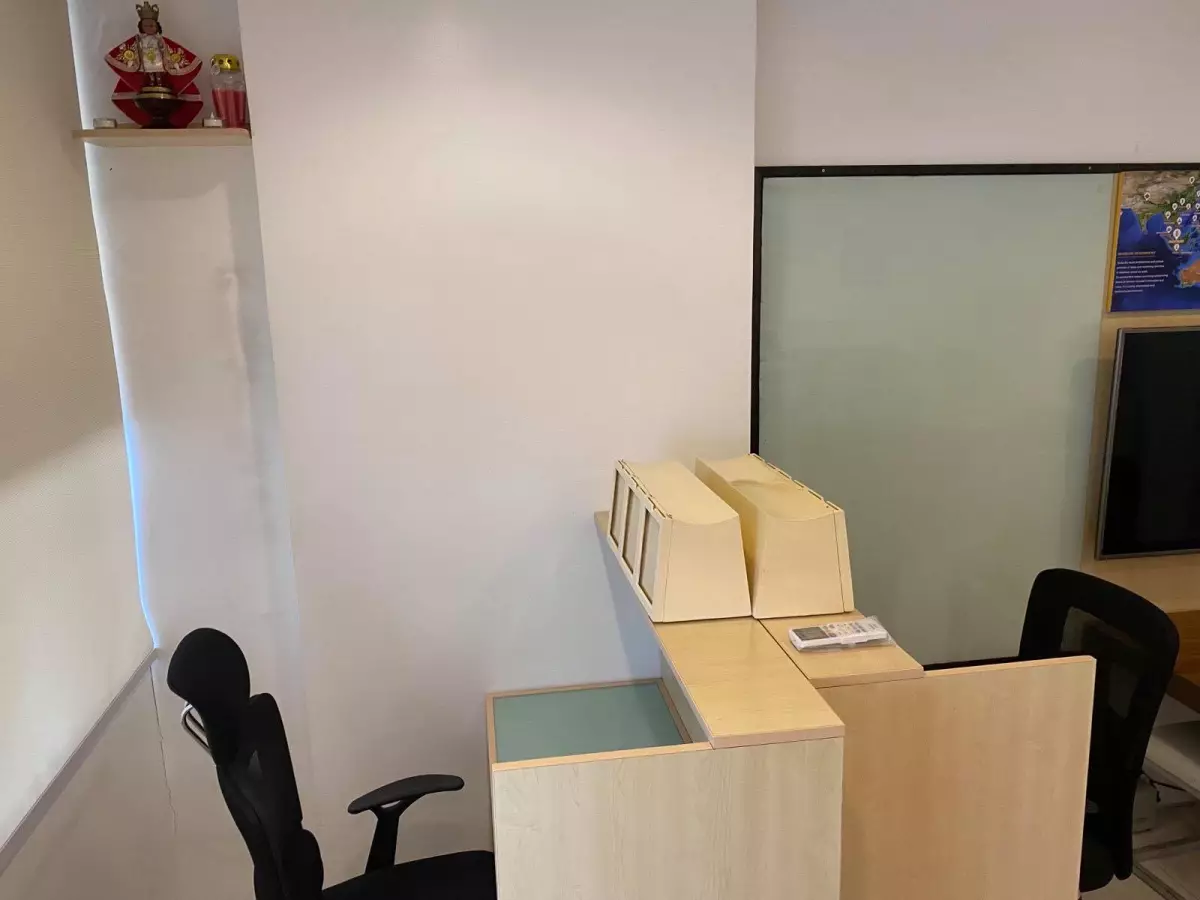 Open photo 14 of 16 — OFFICE CONDO FOR RENT AVENIR