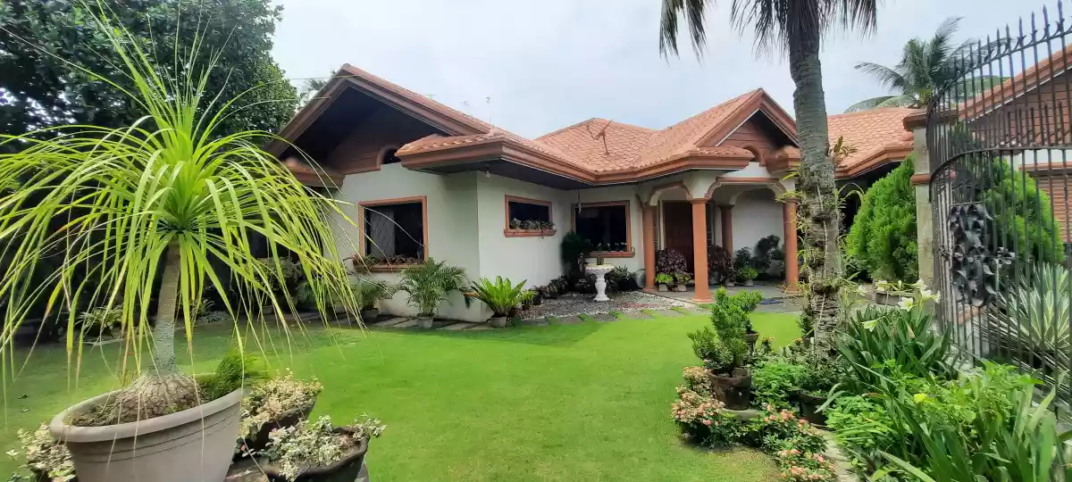 H &L Carmela Valley , Talisay — House and Lot in Capitan Sabi Street, Talisay City, Negros Occidental — Photo 6