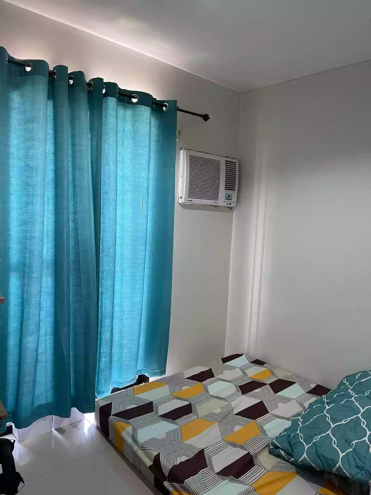 RUSH SALE TWO STOREY TOWNHOUSE UNIT IN CASAMIRA SOUTH NAGA CEBU — Townhouse in Naga, Cebu, Philippines — Photo 5