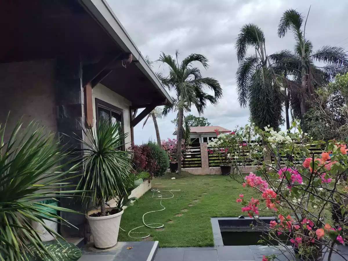 5-Bedroom House and Lot for Sale in Consolacion, Cebu — House and Lot in Consolacion, Cebu, Philippines — Photo 5