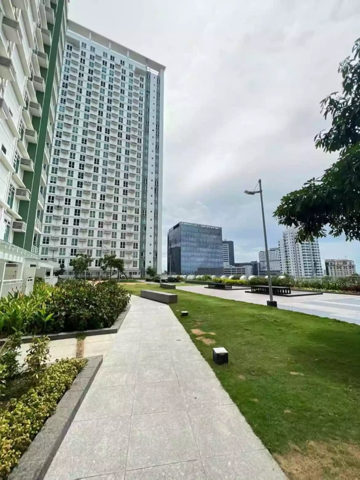 Rush sale! Studio unit in solinea tower 1 - photo 4