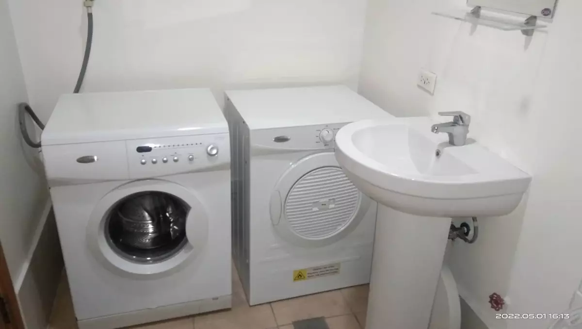 Condo for rent in Quezon City - photo 5