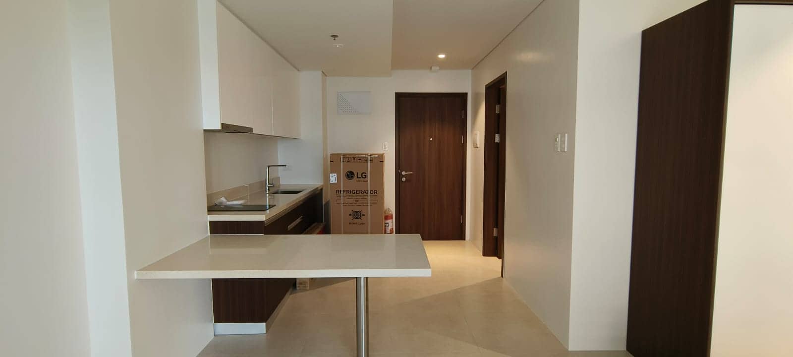 Tambuli Condo Cebu For Sale — Studio in Maribago, Mactan Island, Lapu-lapu — Photo 6