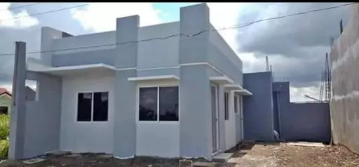 Untitled Property — House and Lot in Pili, Camarines Sur, Philippines — Photo 2