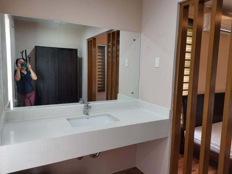 Very Elegant House for Sale situated in an overlooking view of Talisay City Cebu   - photo 3
