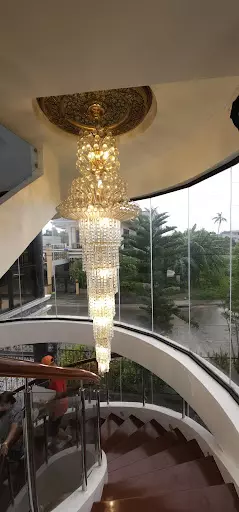 3 STOREY SINGLE DETACHED HOUSE 10 BEDROOMS/6PARKING GARAGE FOR SALE IN TALISAY CITY CEBU — House and Lot in Pooc, Talisay, Cebu — Photo 6