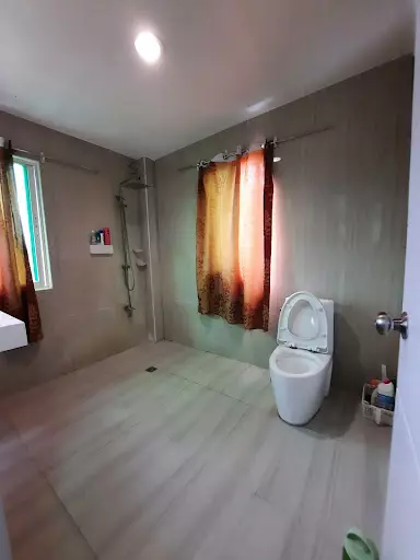 Open photo 16 of 19 — HOUSE in EL MONTEVERDE