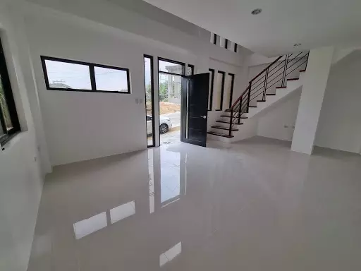 Open photo 20 of 25 — 5 bedroom house and lot in Minglanilla Highlands
