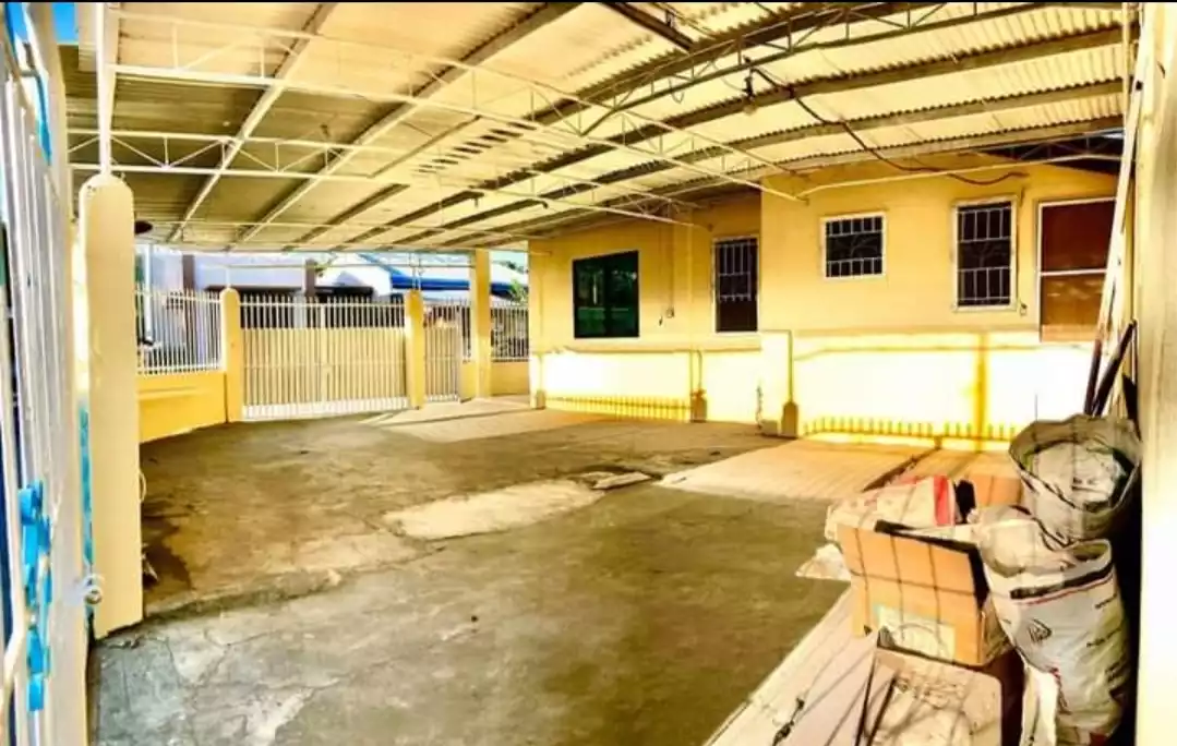 Isabella homes house and lot for rent - photo 2