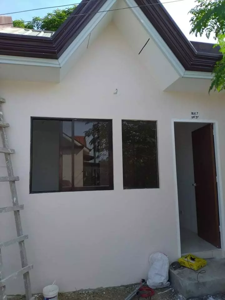BF Bella Ville (1 storey bungalow row house Angel Model) — Townhouse in Unnamed Road, Lapu-Lapu City, Cebu — Photo 3