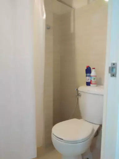 Open photo 20 of 25 — Studio unit @Eagle nest Condo