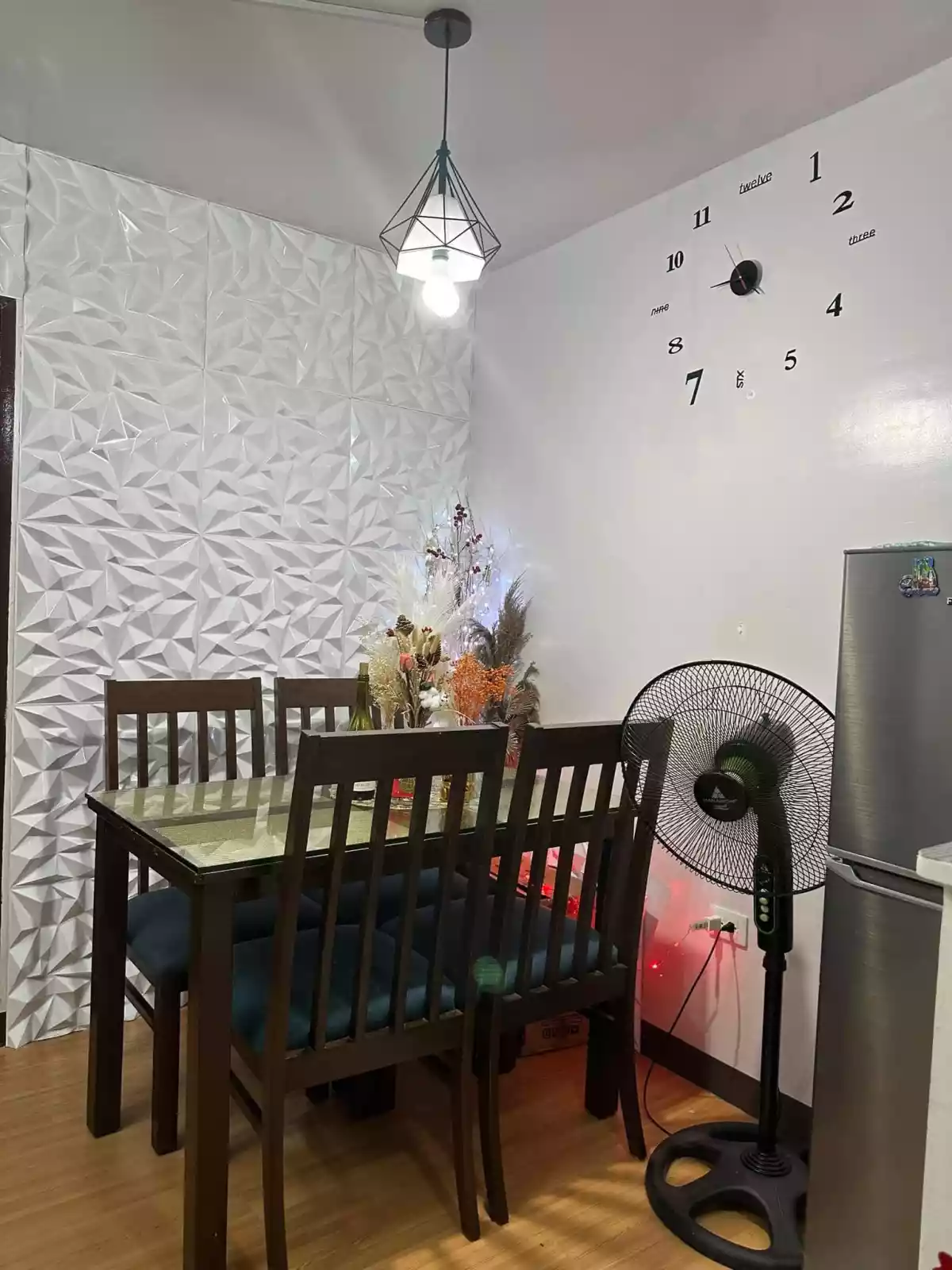 2BR CONDO UNIT FOR ASSUME — 2 Bedrooms in Naya Road, Cebu City, Central Visayas — Photo 4