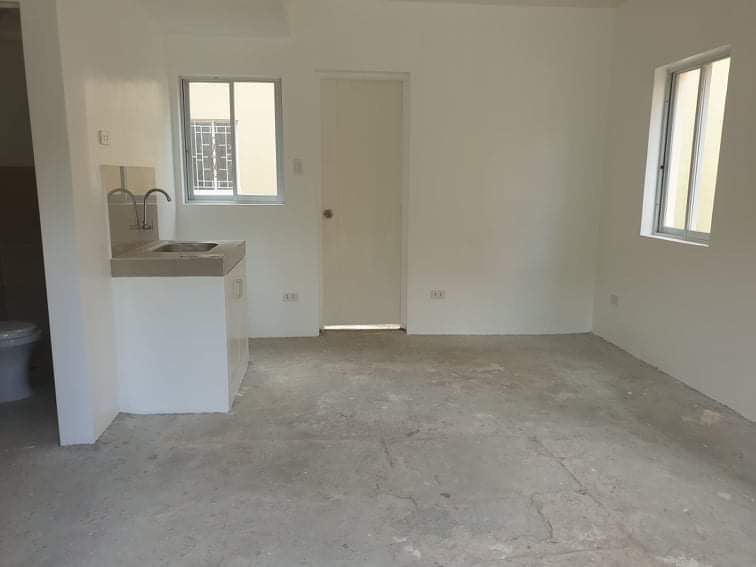 Camella Riverfront Bella SF for Assume 4M — House and Lot in Cebu City, Cebu, Philippines — Photo 5