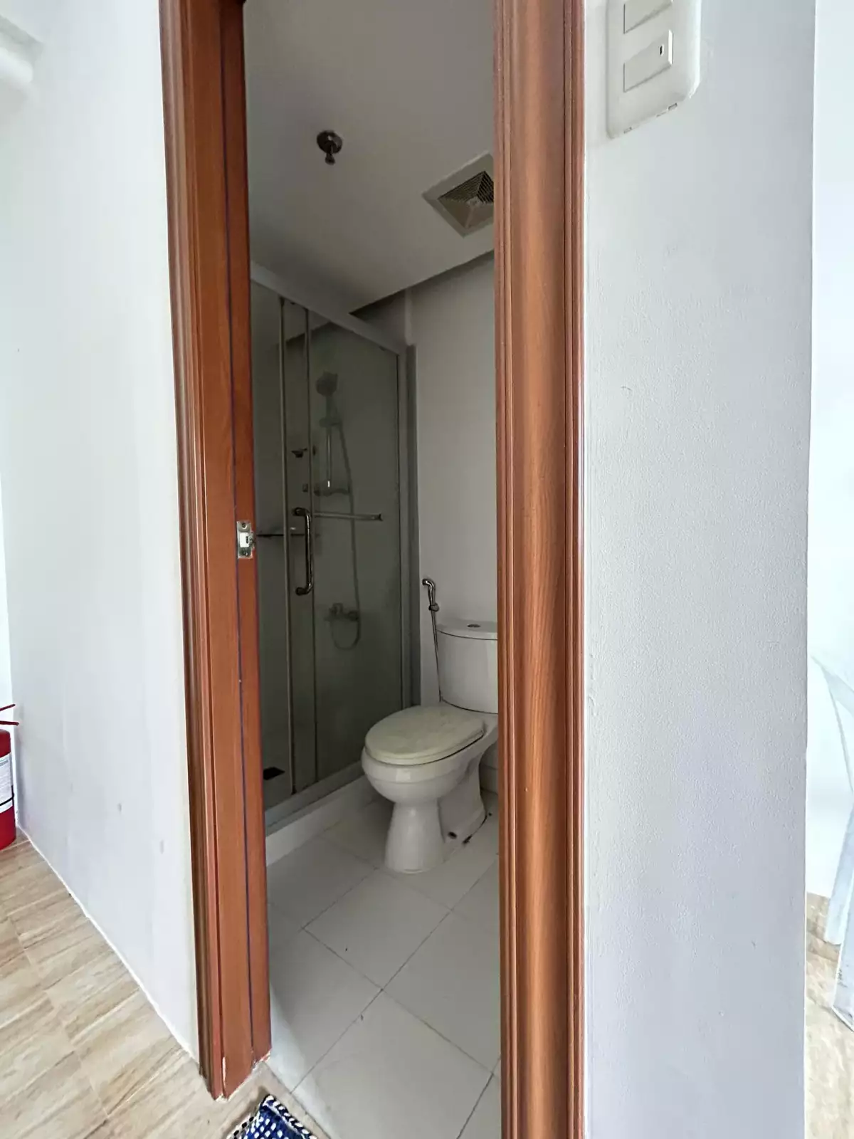 SACRIFICE SALE STUDIO CORNER UNIT IN APPLEONE BANAWA HEIGHTS — Studio in Cebu City, Central Visayas, Philippines — Photo 4