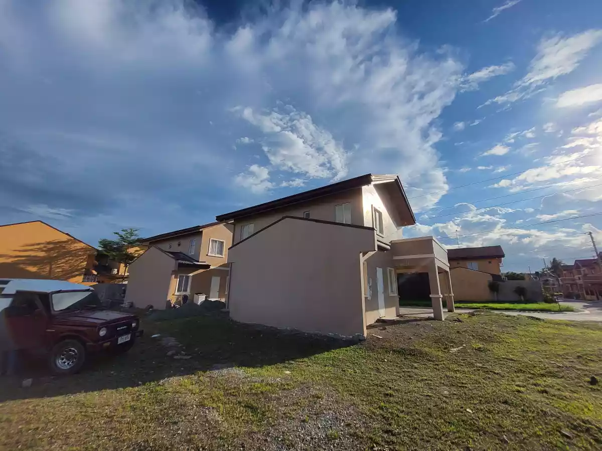 Greta Unit with Extra Lot at Camella Cerritos General Santos City - photo 6