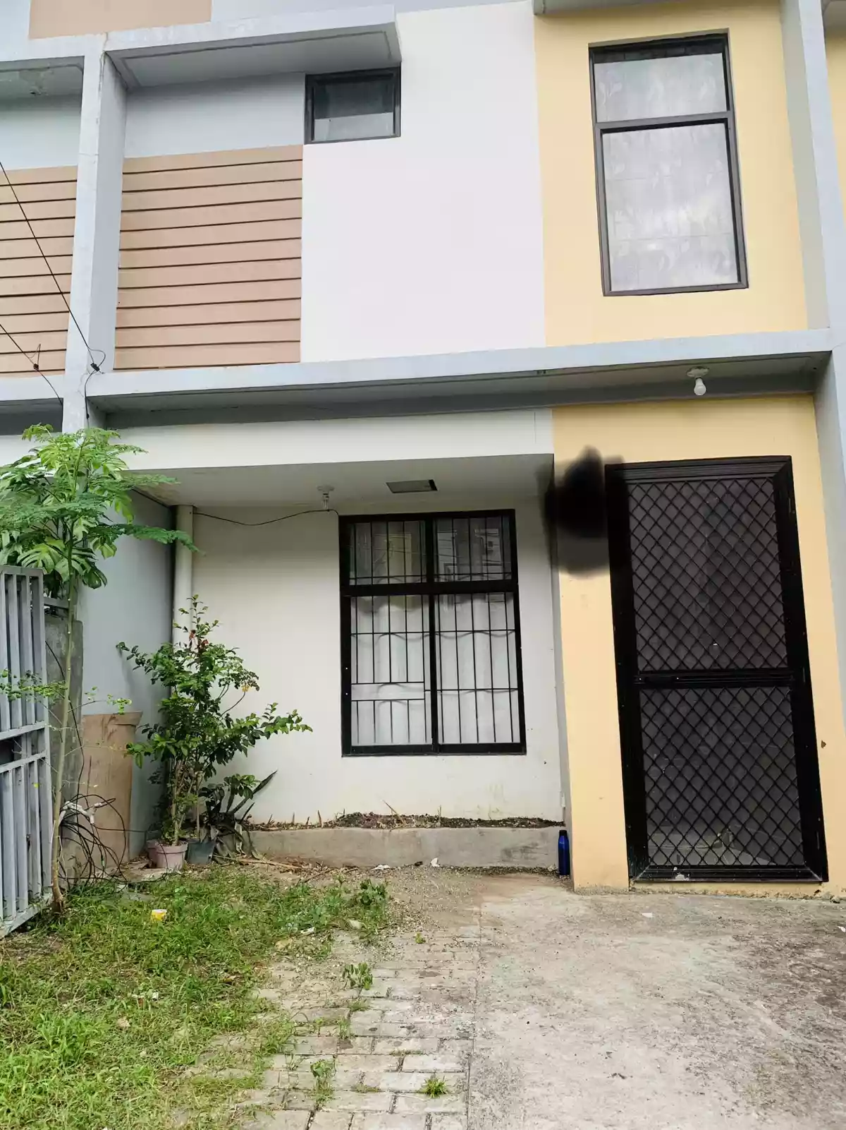 TOWNHOUSE FOR RENT