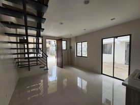 FOR ASSUME BELIZE NORTH DUPLEX UNIT - photo 5