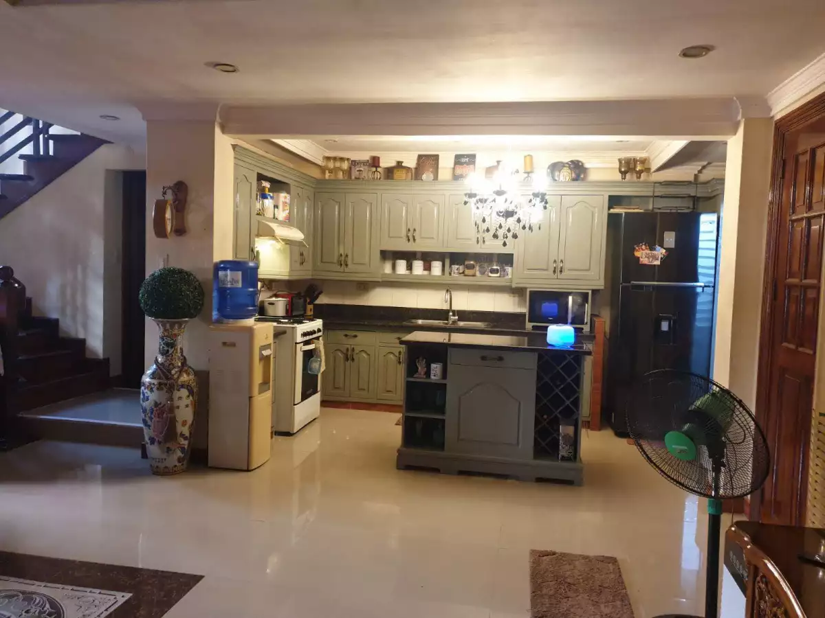 FOR SALE FULLY FURNISHED 3 STOREY HOUSE!! - photo 6