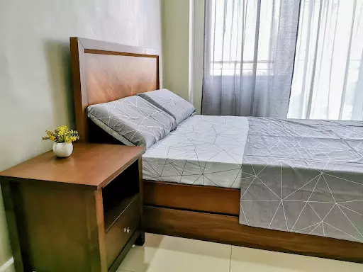 Open photo 76 of 127 — Minimalist Studio Unit For Rent Near Cebu Doc and Chong Hua Fuente with Beautiful View from Balcony
