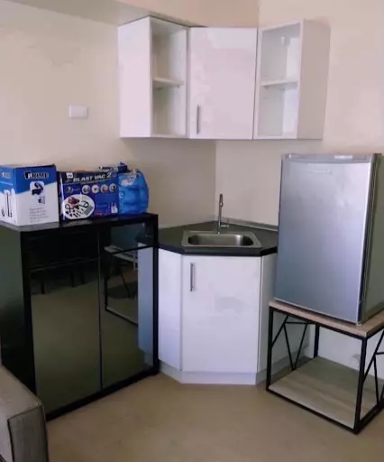 Fully furnished studio unit — Studio in Donato Pison Avenue, Mandurriao, Iloilo City — Photo 5