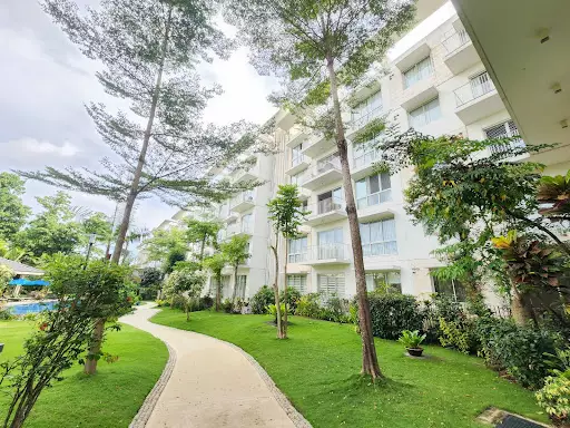 Open photo 139 of 141 — FOR SALE FULLY FURNISHED 3BEDROOM WITH 3 CAR PARK